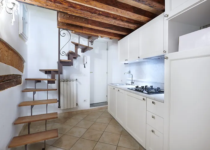 Leoni By Mmega Apartament *